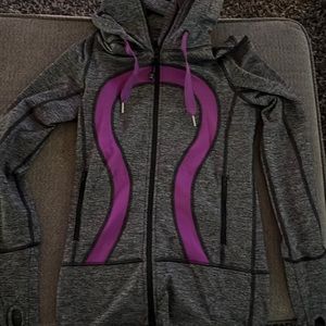 Lululemon zip up in size 6